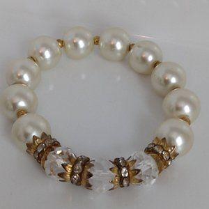 Off White Imitation Pearl Bead Crystal Gold Tone Colorless Bead Stretch Bracelet